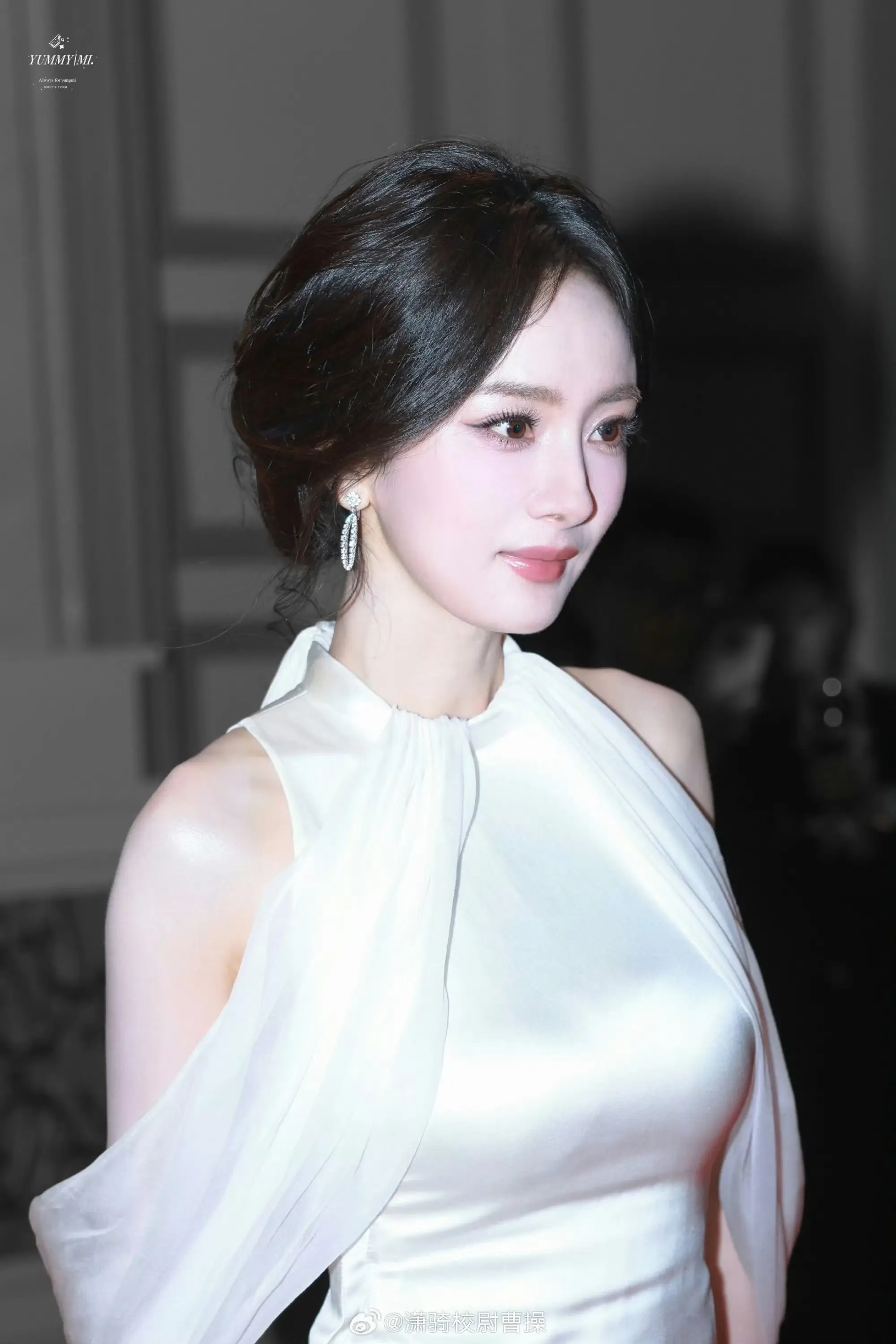 杨幂。