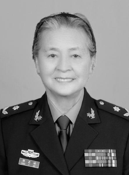 1972年，47岁的陈菊梅做了一个疯狂的决定：切掉阑尾，摘掉扁桃体，拔光满口牙齿