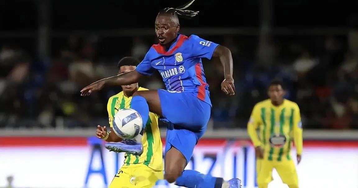 重磅！中超一豪门要签下1名大牌外援 葡超王牌前腰 冬窗标王浮现 随着2025赛季