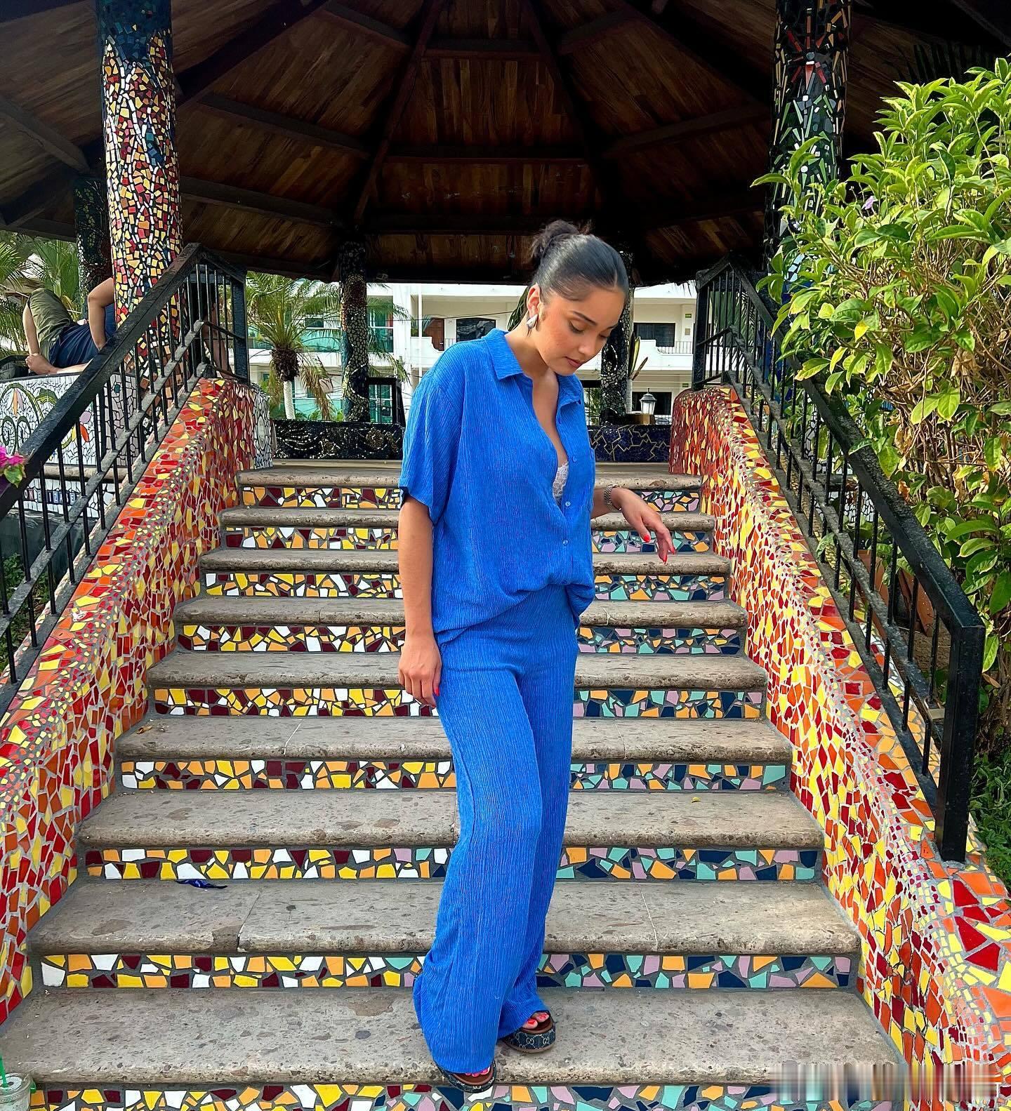 娟娟真漂亮[二哈] #金州幼儿园# ​​​