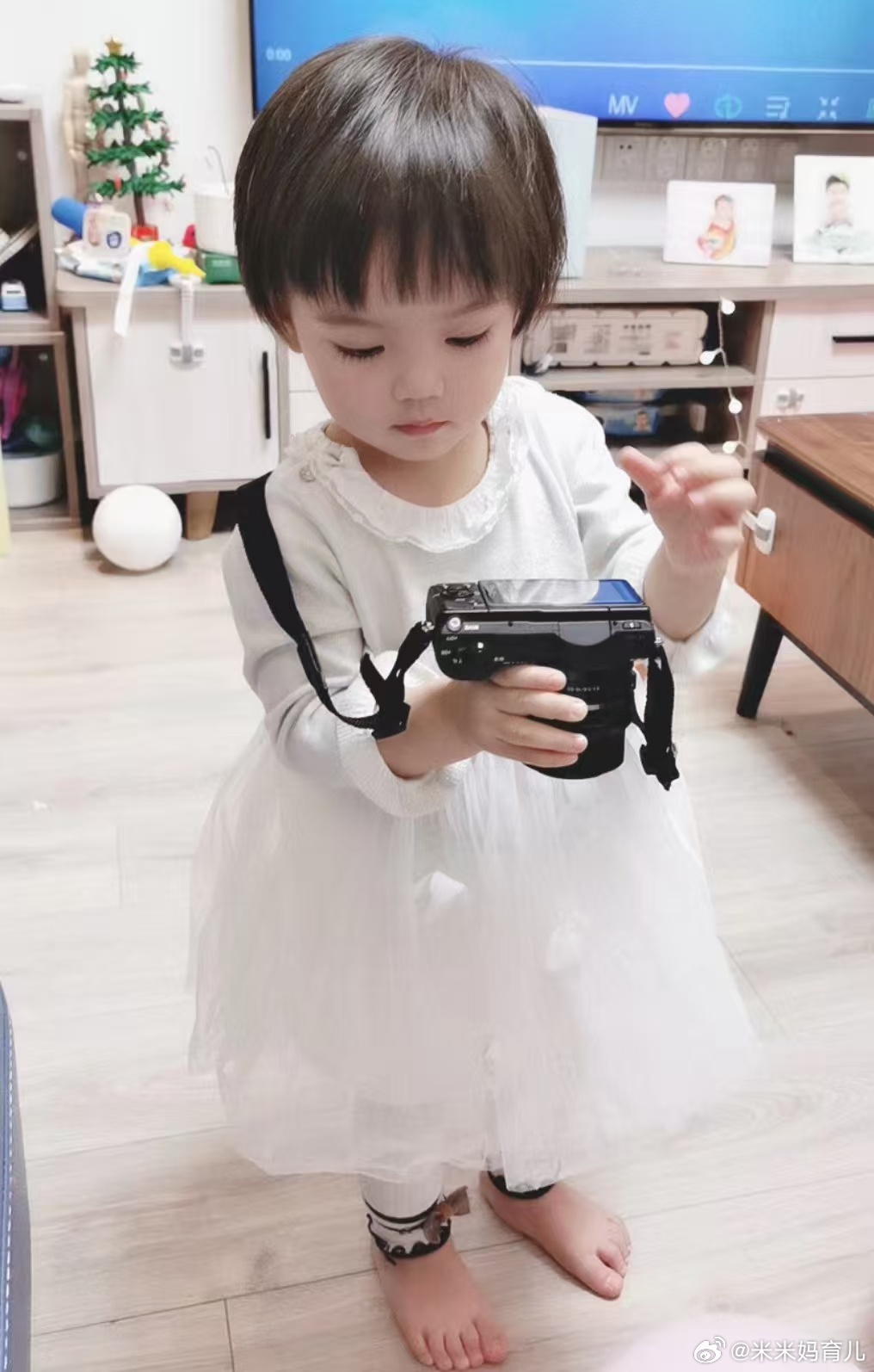 我的小女孩按时长大啦～慢慢长大带娃随手拍米米的成长记录