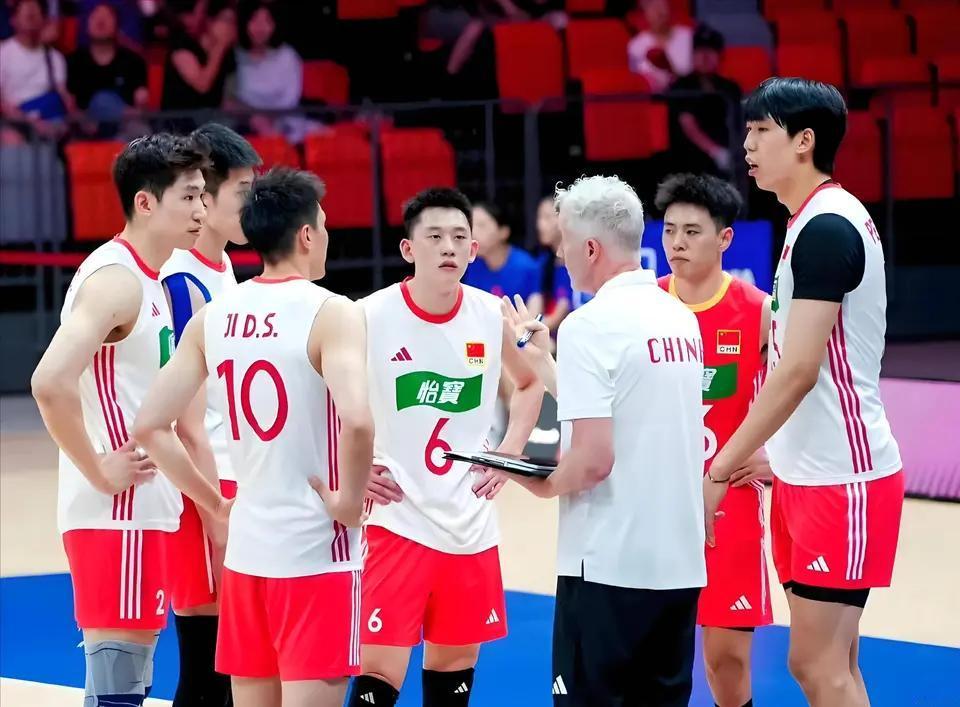 中国男排明天对阵日本男排！这是海宁最想赢得一场比赛！中国男排能否直接晋级奥运会唯