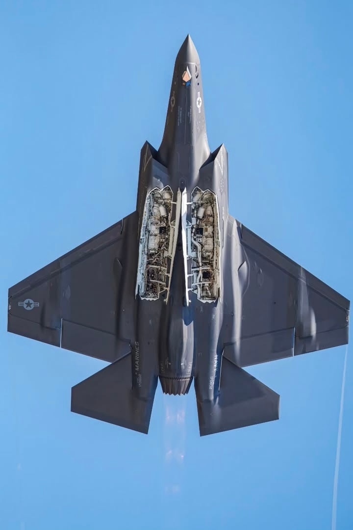 今日肥电 F35C机腹模型考证转存 美国海军（USN）VFA-125中队军用飞机