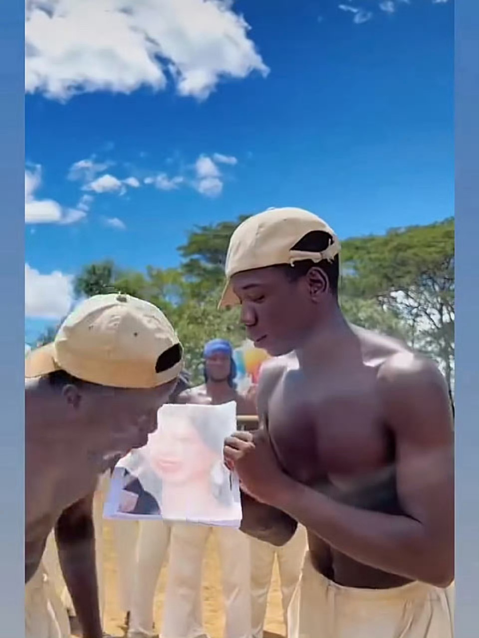 这个祝福视频竟然是柳智敏粉丝自己定制的？宁艺卓只是转发宁艺卓祝福柳智敏