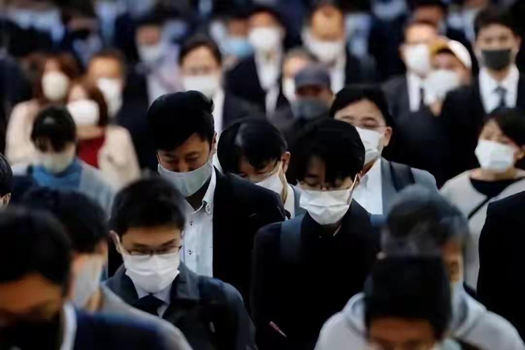 日本这个国家还有未来吗？

作为一个在日本多年，经常和日本企业日本人打交道的人，
