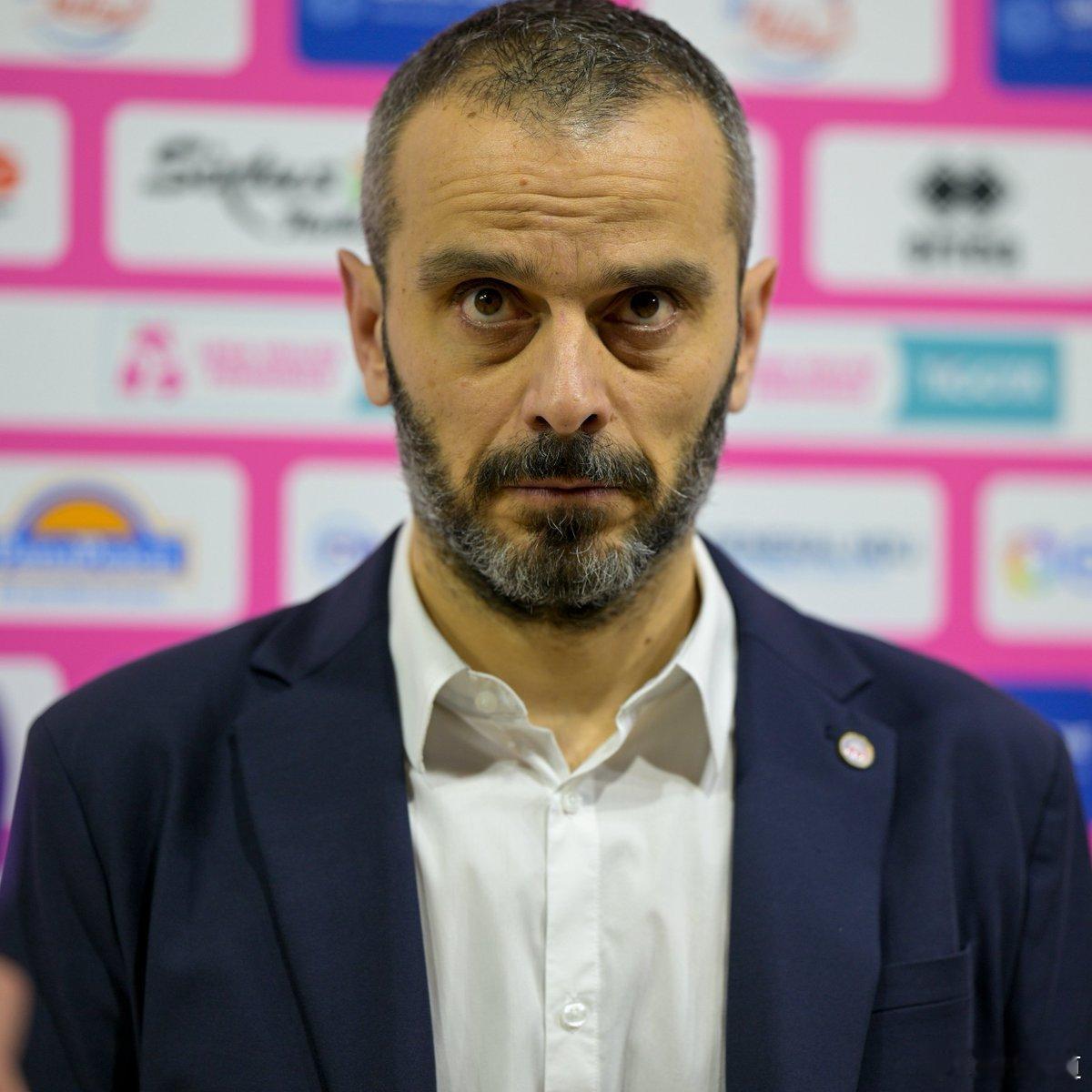 国际排坛动态意大利女排加斯帕里谈赛季赛程频密问题   “我已经连续好几年都在说这