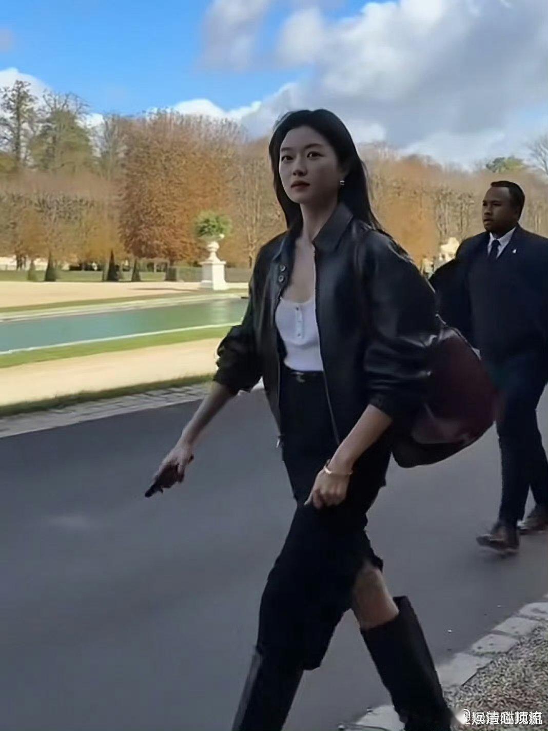 对孙千身高有了实感 今天算是彻底被她的身高圈粉了，原来有的人真的可以靠外形条件就