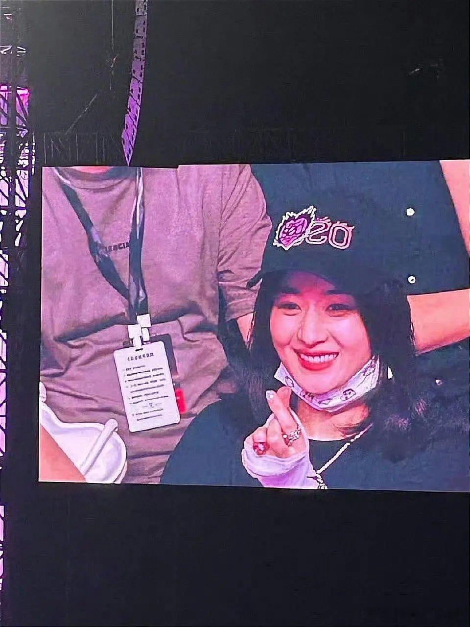 同样是大屏，谁赢了？ ​​​