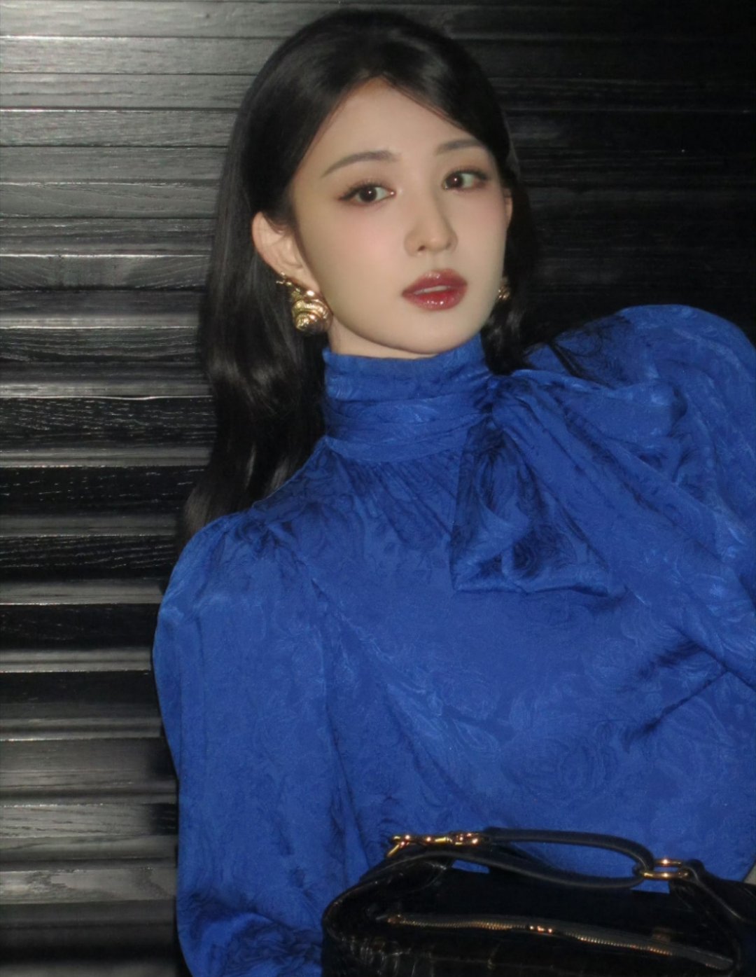 这个王楚然今天好宠我们 真耳钉消失术 注意力都在脸