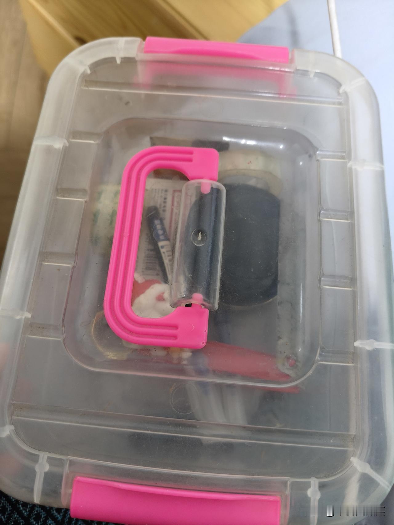 朋友买的，留了快6年