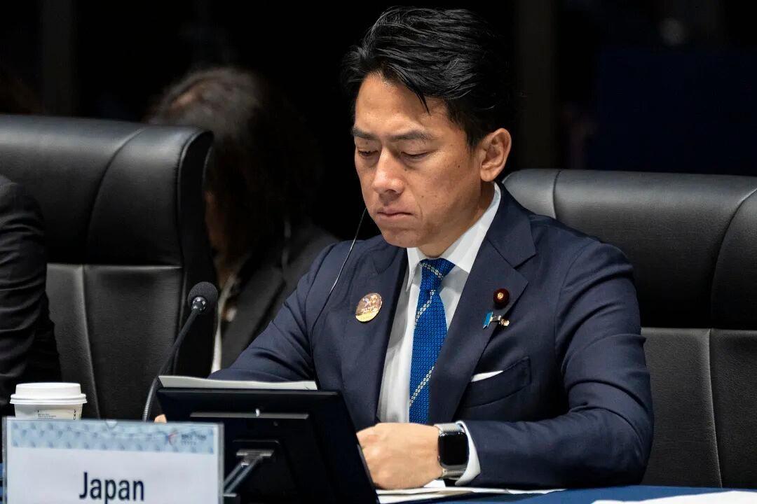 [太阳]日本最热门新首相参选！他是前任首相小泉纯一郎之子，或将成为二战后日本最年