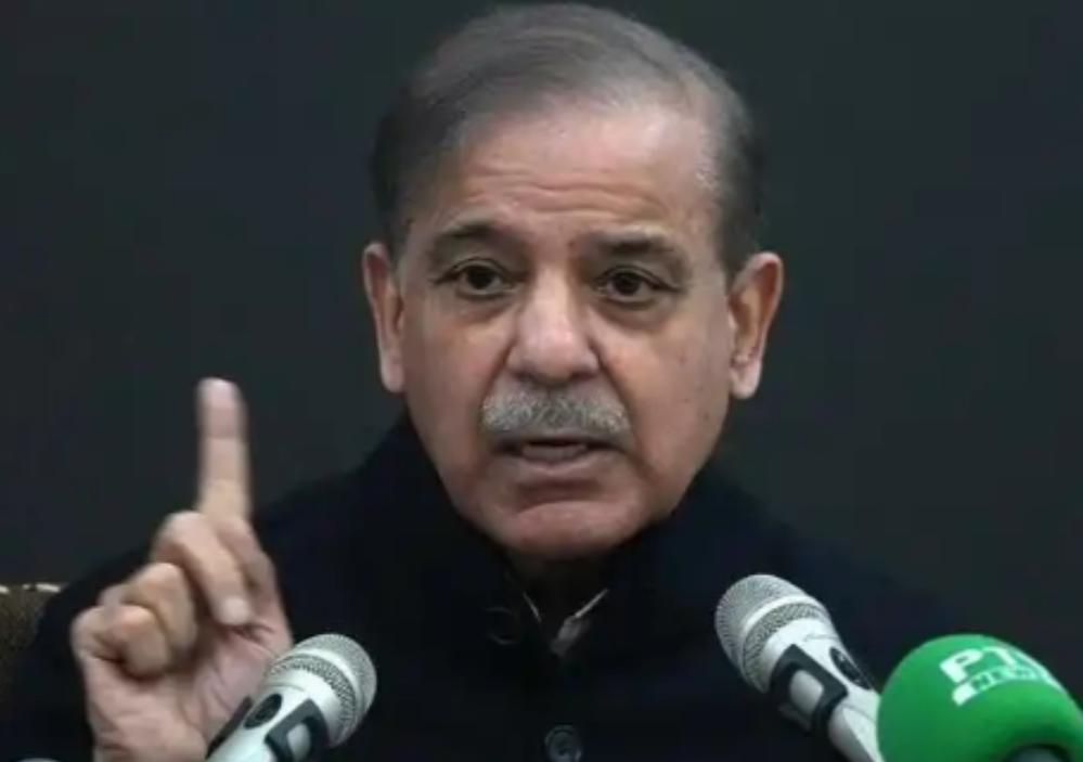 巴基斯坦也下场了！巴基斯坦突然重兵挺进沙特，带的全是清一色的中国防空导弹，这根本