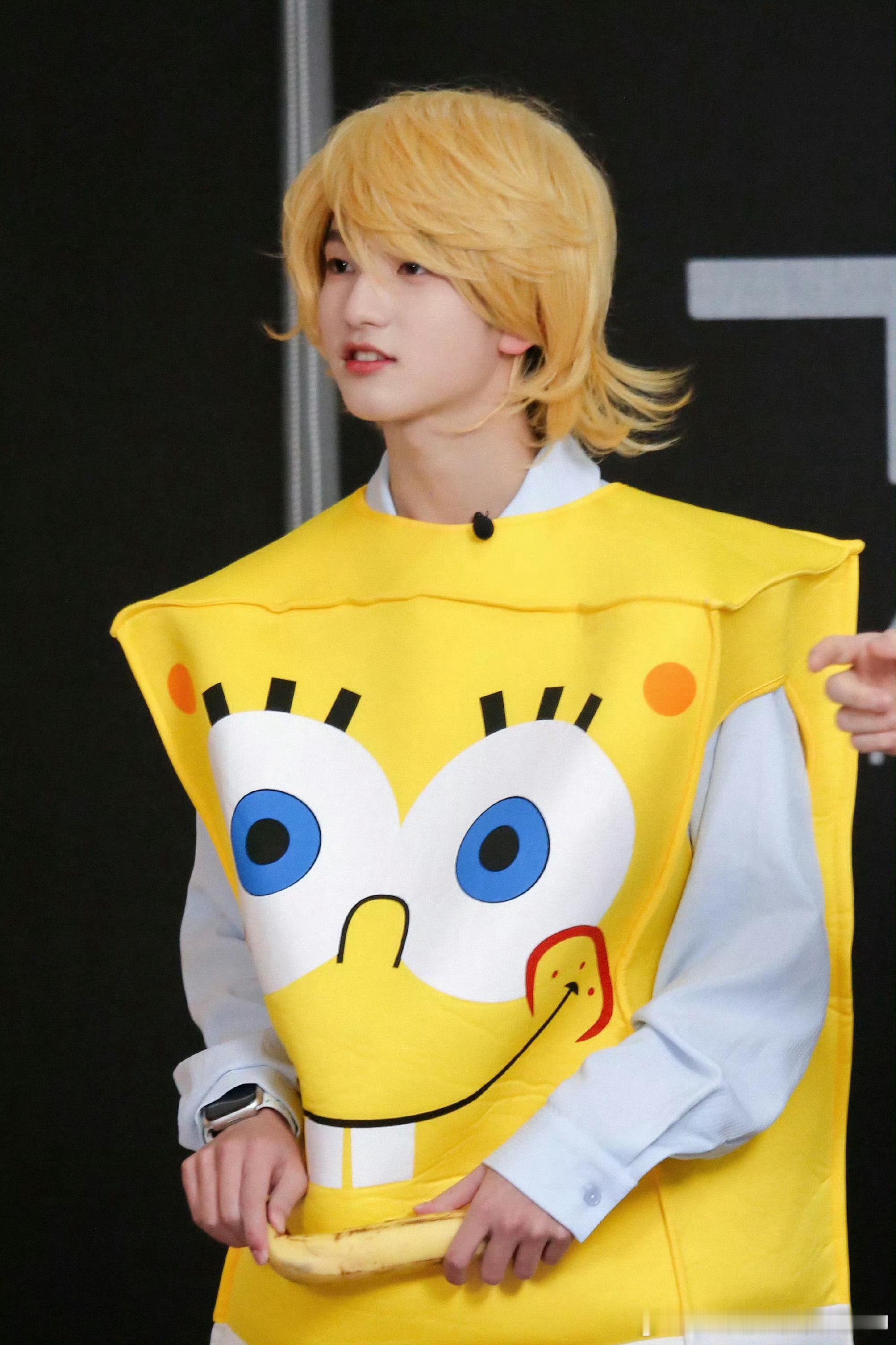 穆祉丞  💖🧡接下来向我们走来的是🎊【核心位王者】🎊用实力✨😼【圈粉无