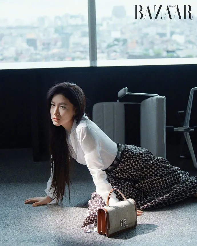 李英爱｜Harper's Bazaar Korea韩版芭莎8月