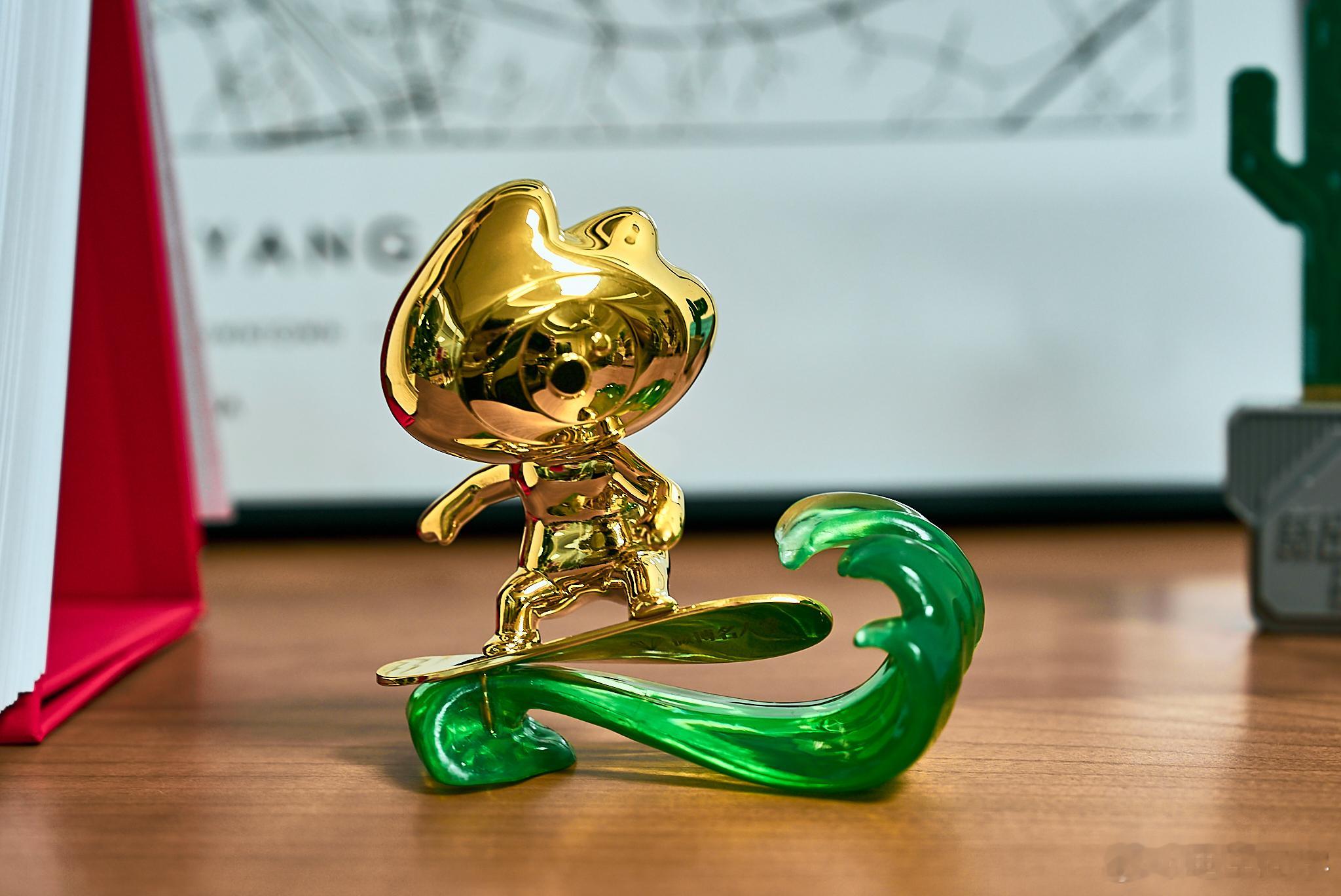 入选微博名人堂了，本汽车博主要摊牌了：本赛季场均怒砍10个“卧槽这博主真帅”认同