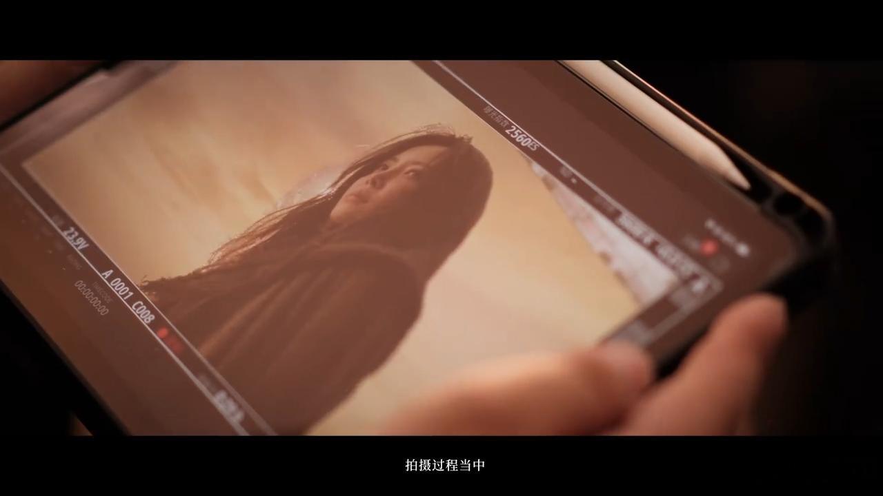 丁太升预测于文文拿金曲奖 华语乐坛每年发几百张专辑，能让丁太升专门录一条视频夸的