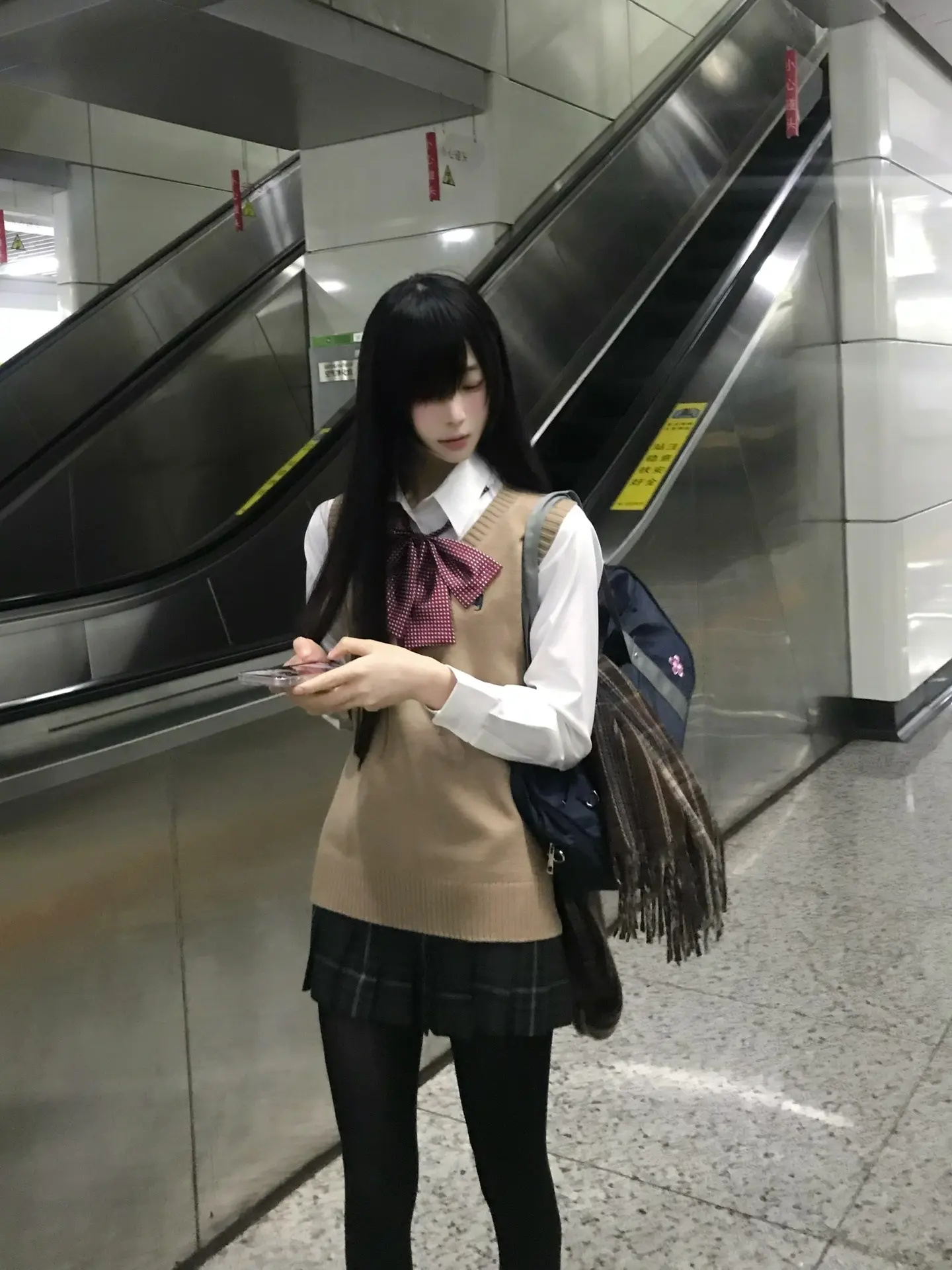 生活不停殴打我 我一怒之下变成非常好吃的年糕