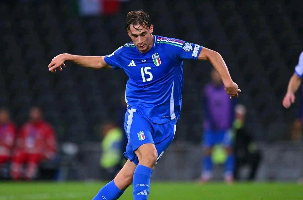 🇮🇹
代表国家队
5场3球
意大利究竟还要埋没多少皮奥这种在意甲得不到培养和