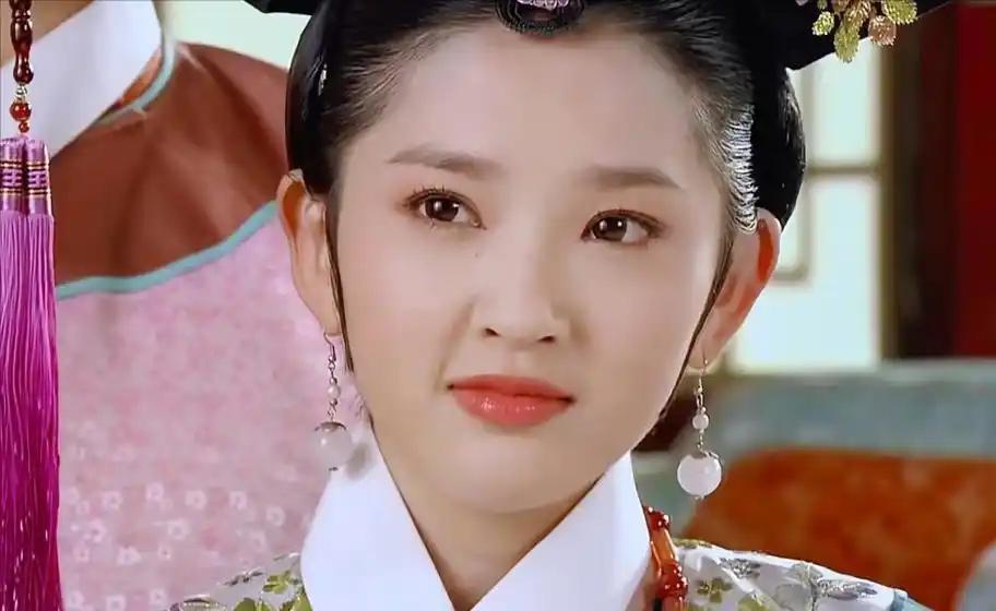 真心觉得祺贵人的下场，全是自己作的，一点都不冤枉！
 
再看《甄嬛传》，祺贵人真