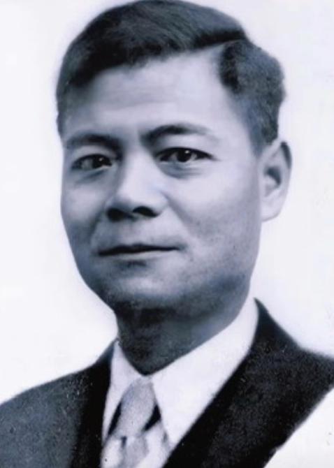 1943年，陈潭秋不幸遇害，妻子王韵雪在狱中生下孩子，后来，她改嫁一位开国少将，