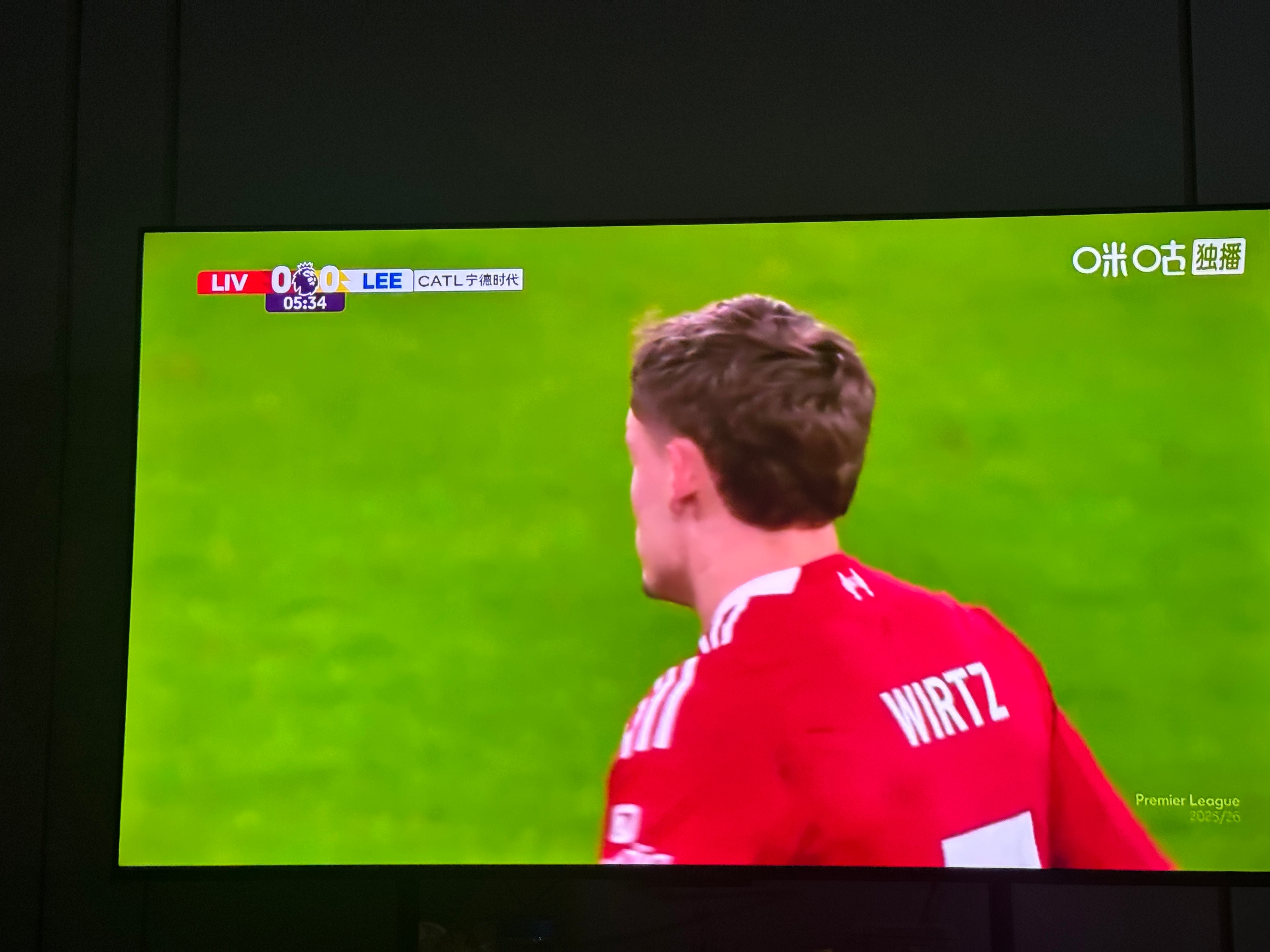 新年第一场，好，看几分钟睡觉咯利物浦 成都