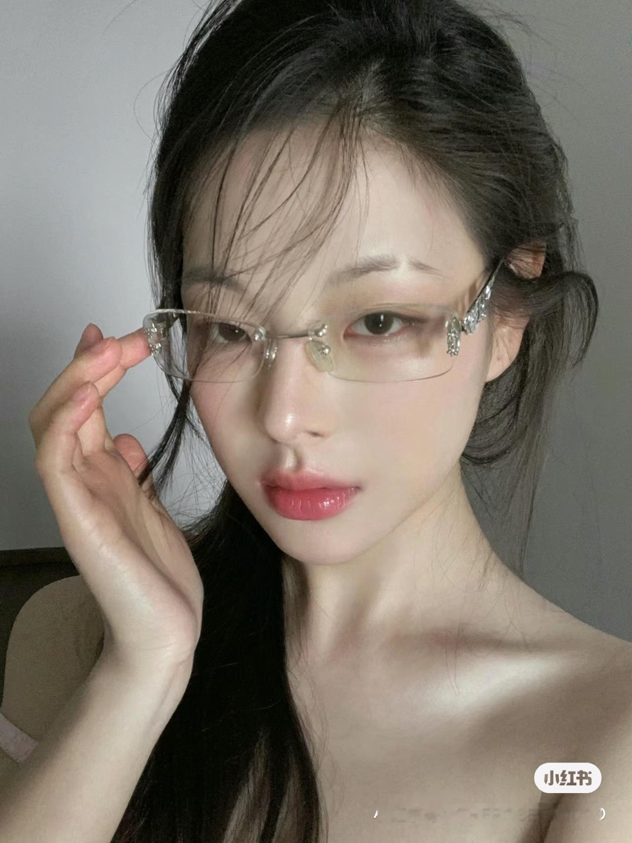 来自投稿(⁎⁍̴̛ᴗ⁍̴̛⁎)ID：​​​