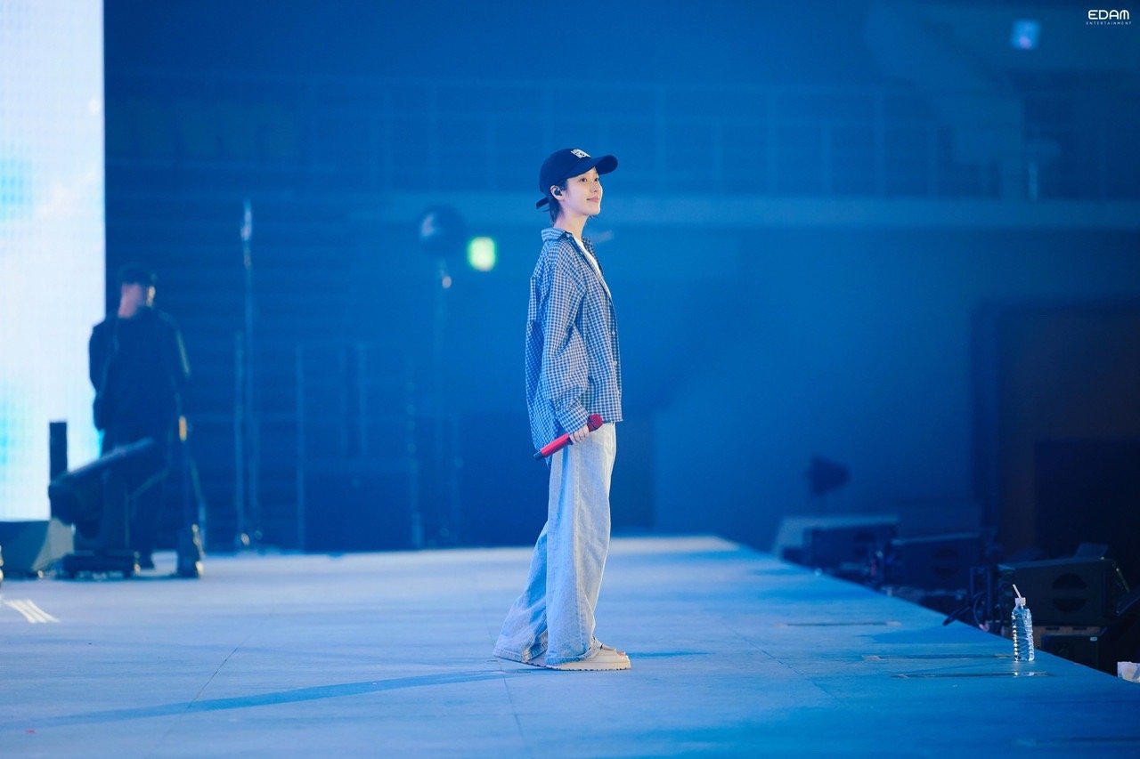 251015 EDAM更新IU《Bye summer》粉丝见面会花絮图Part.