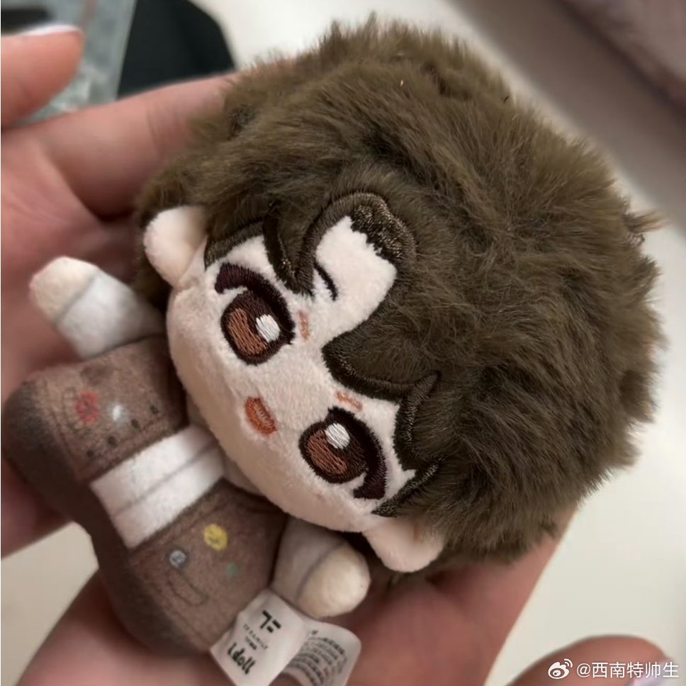 陈浚铭卡拉ok娃来啦！！！连这个卡片也是小蝴蝶的造型啊！！