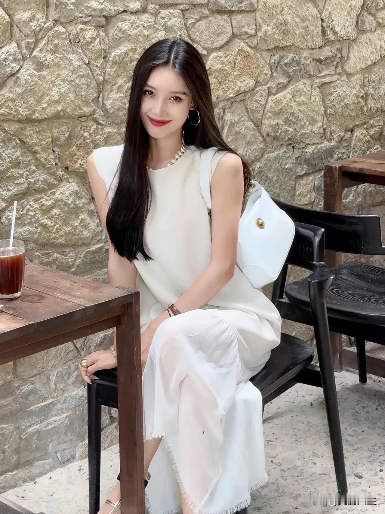 ☕️,,,𝘾𝙤𝙛𝙛𝙚𝙚 𝙏𝙞𝙢𝙚
有温度的生活是在每一个当下