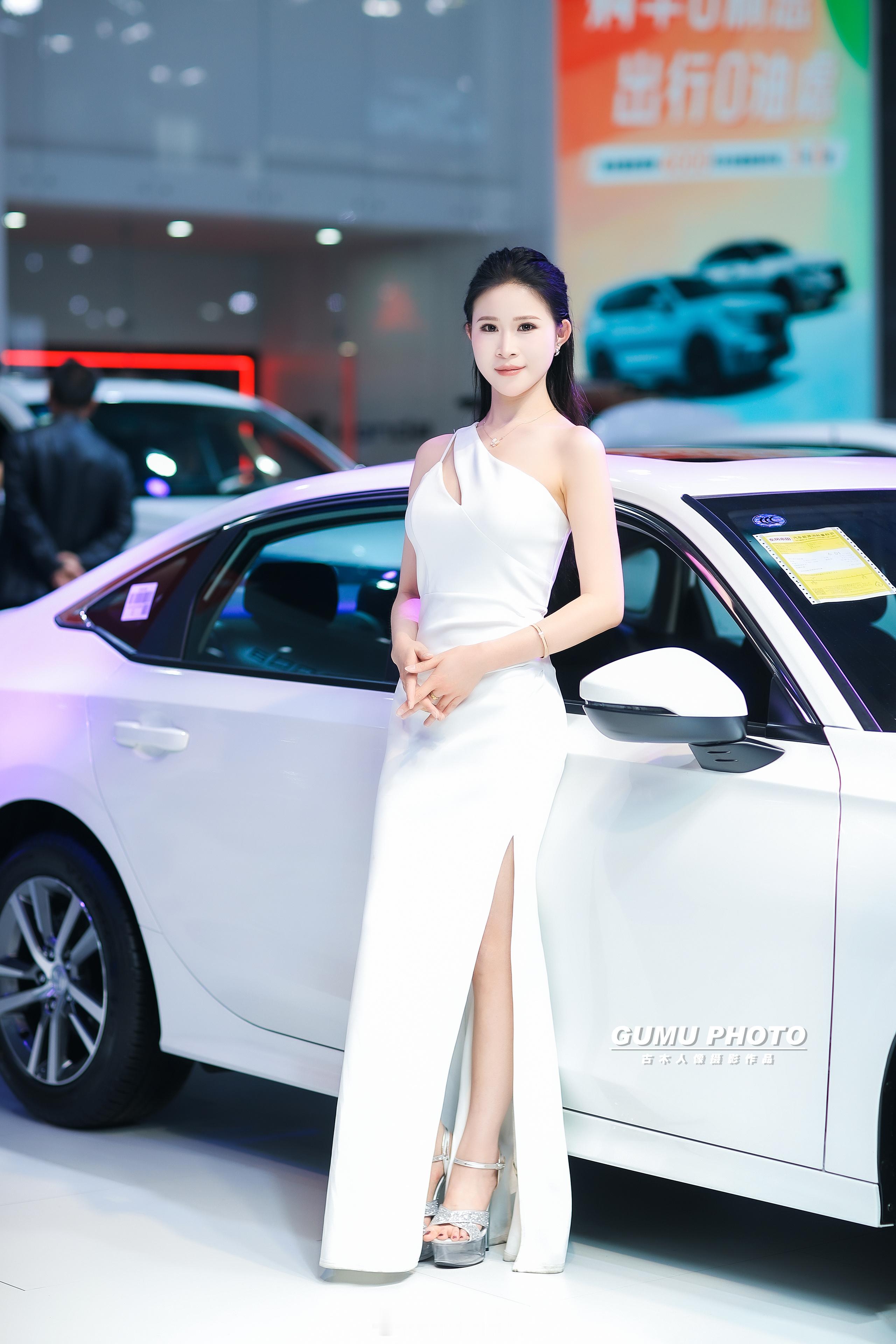 2026贵阳国际车展东风本田展台模特小姐姐2026贵阳国际车展 