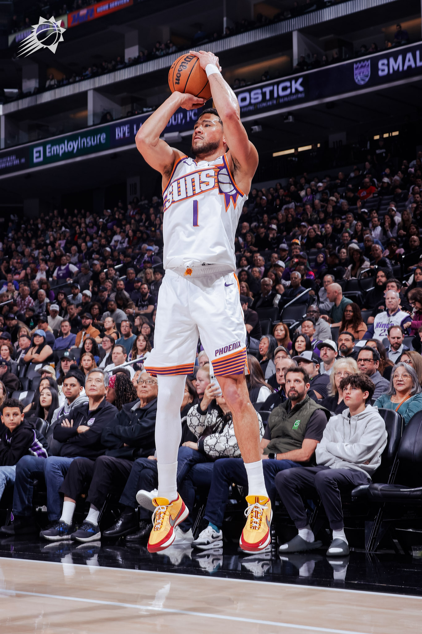 布克命中3分！112-99 我们领先！ 菲尼克斯太阳 ｜旭日东升 ｜太阳vs国王