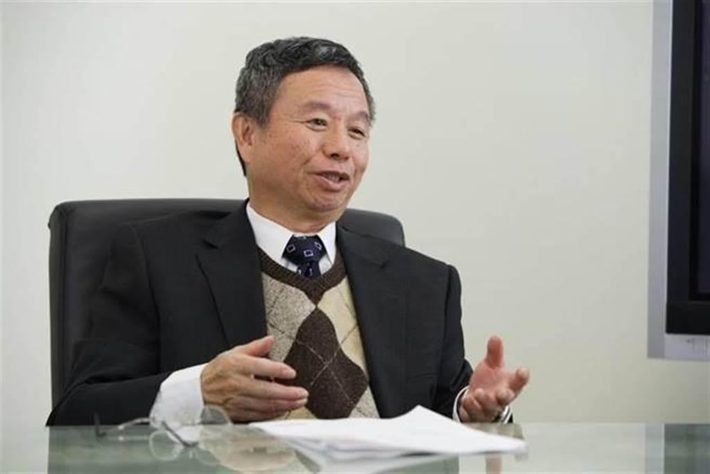 马英九执政时期的“卫生署长”杨志良今日投书台媒呼吁岛内停止恶斗，赶紧抢救台湾“缺