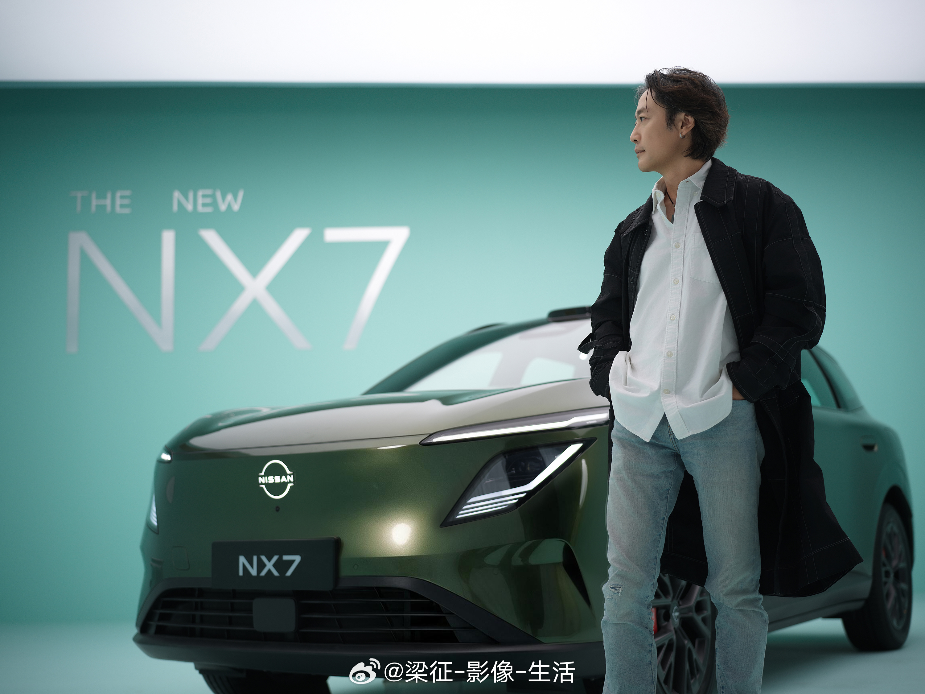 一直偏爱绿色的车，这次这款有点不同年轻人的时尚搭子东风日产NX7来了东风日产NX