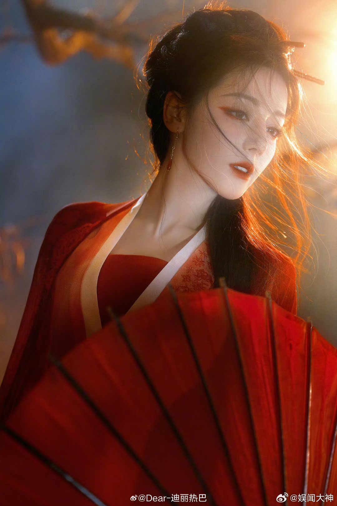 热巴贺思慕灵界女打一贺思慕灵器认主这一段 贺思慕气场全开又飒又美，灵器认主名场面