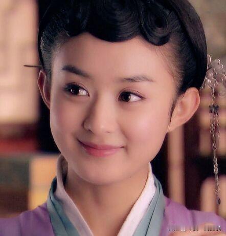 我今天开始重看《陆贞传奇》。
我发现那时候的电视剧有一个共同的特点，就是人都很喜