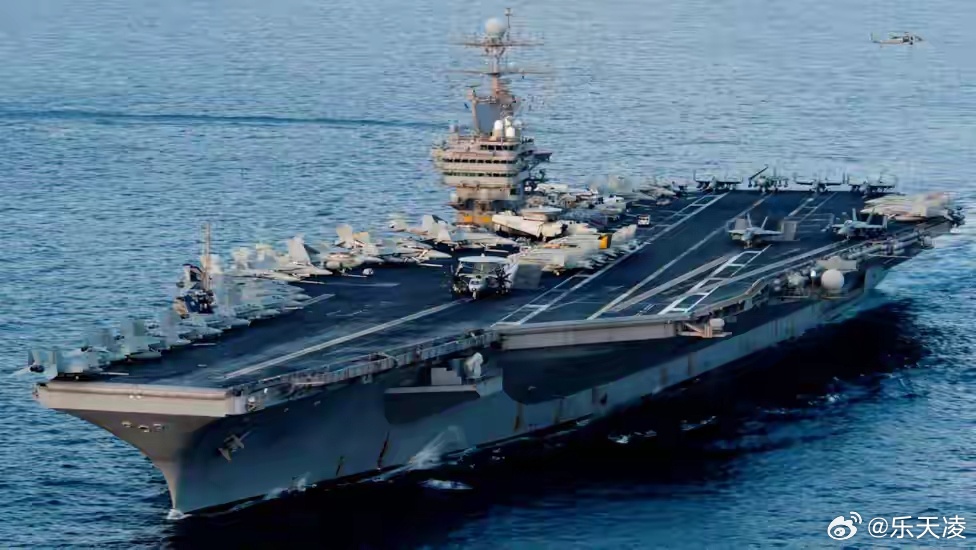 伊朗称向美航母发射4枚巡航导弹伊朗方面通报，4枚巡航导弹对准林肯号航母发射，目标
