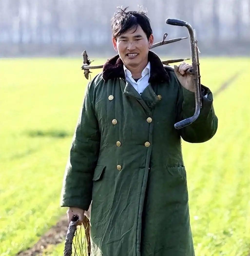 成名之后多次“被借钱”，“大衣哥”：确实借出去一百多万元，“要不回来了，我不会再