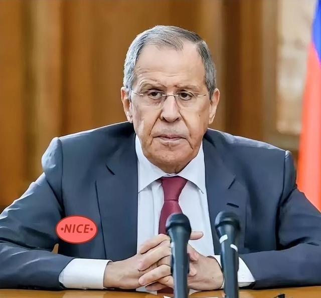 俄罗斯给委内瑞拉撑腰，直接打脸美国霸权！俄罗斯外长拉夫罗夫一个电话打到委内瑞拉，