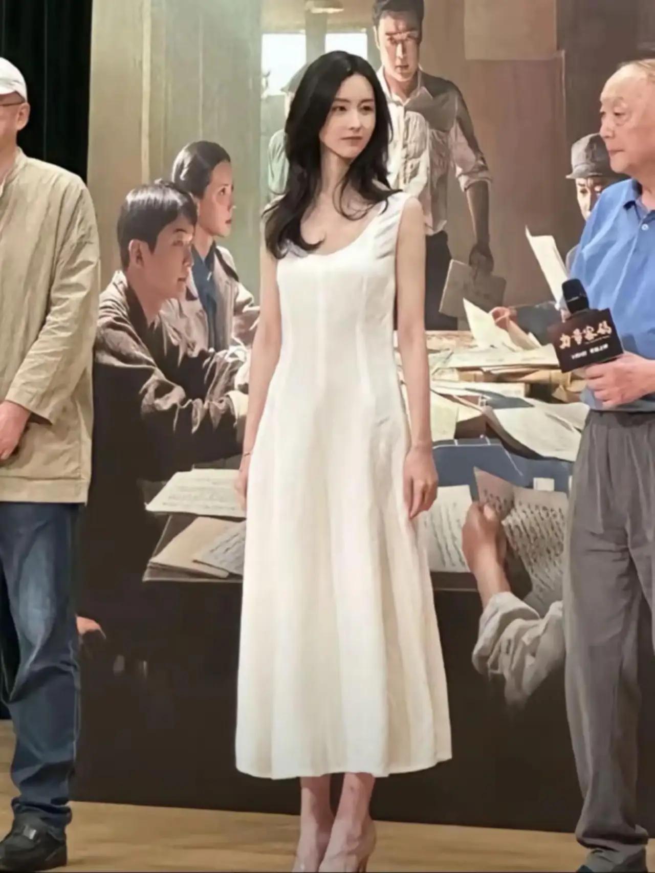 美丽与智慧的化身陈都灵！