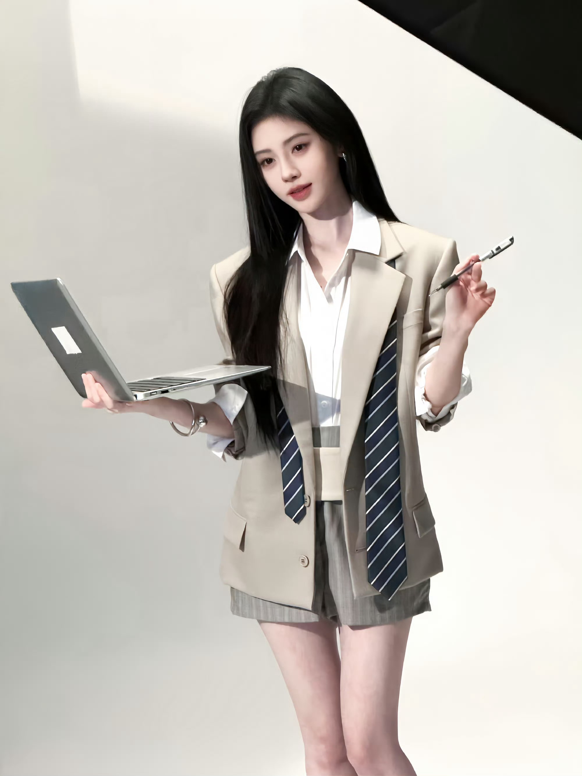 一些个制服控🤤 ​​​