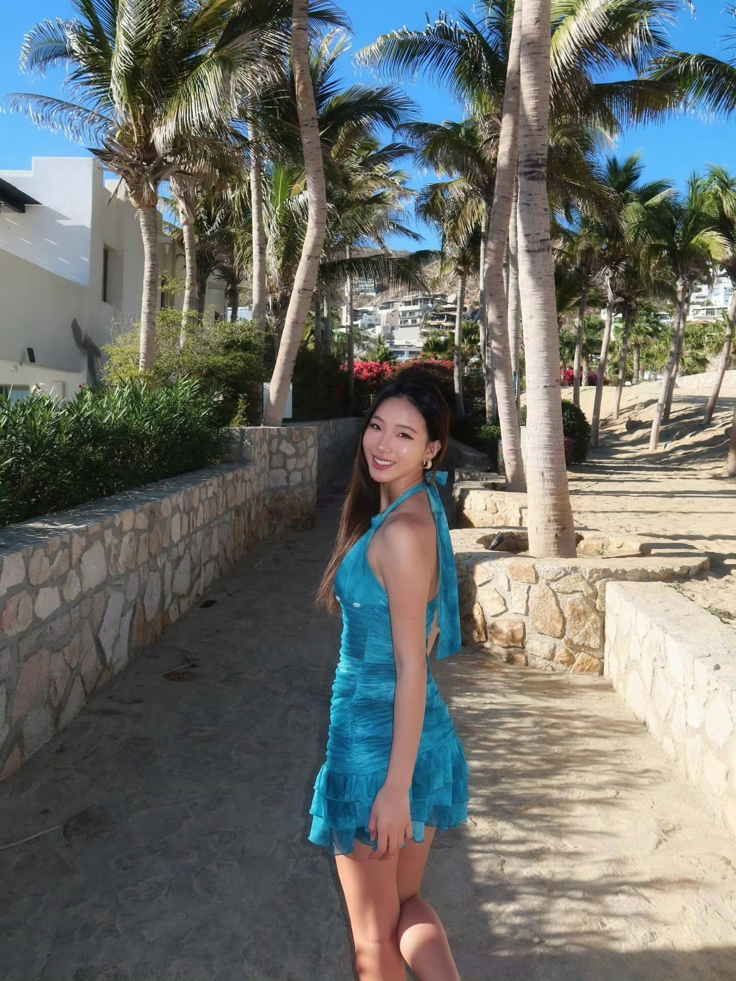 小s大女儿elly的身材太好了吧好辣妹，三个女儿的风格都不一样好幸福啊徐熙娣 