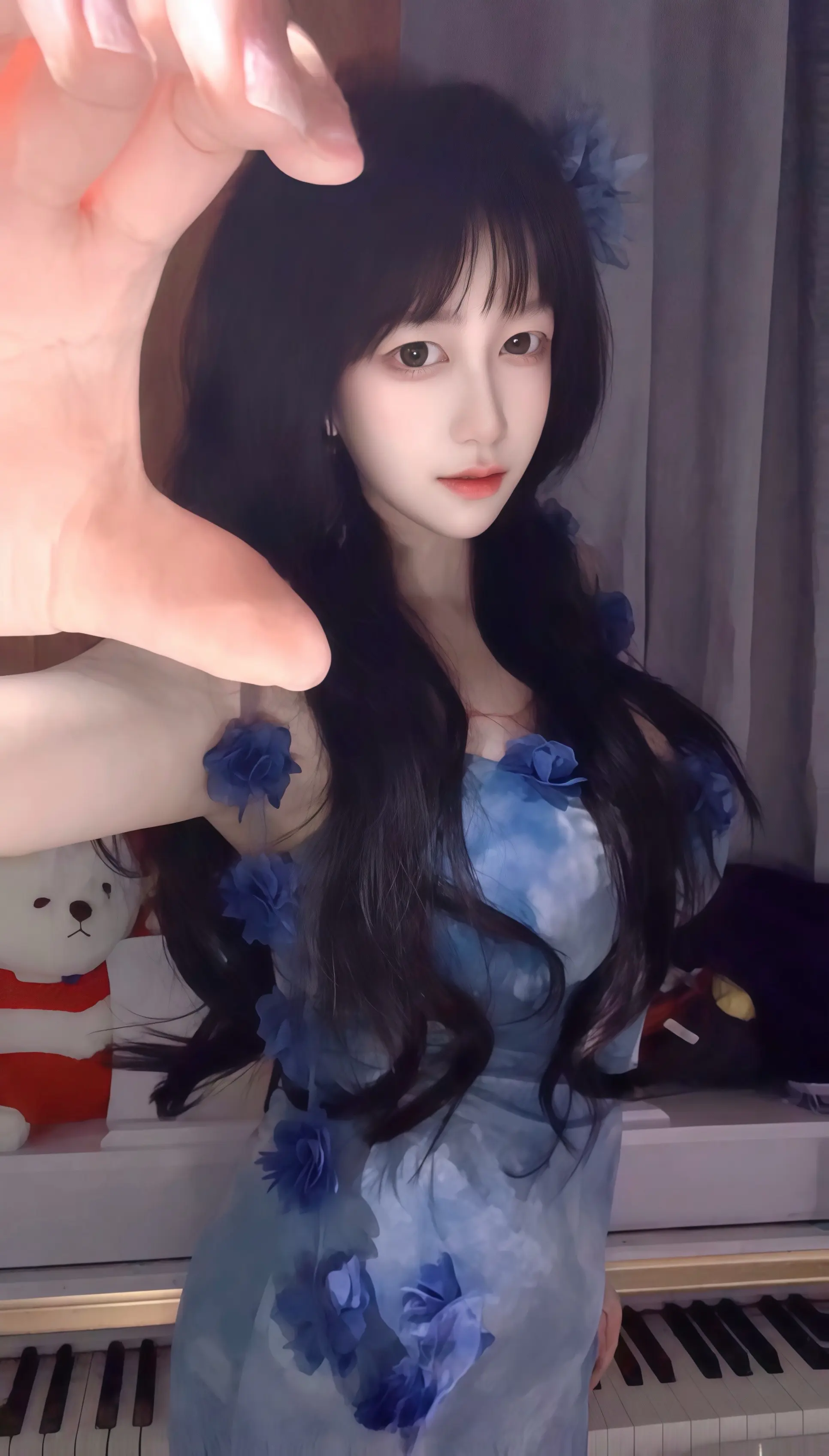 方圆十里 甜妹躲好 御姐躲好 女的躲好。