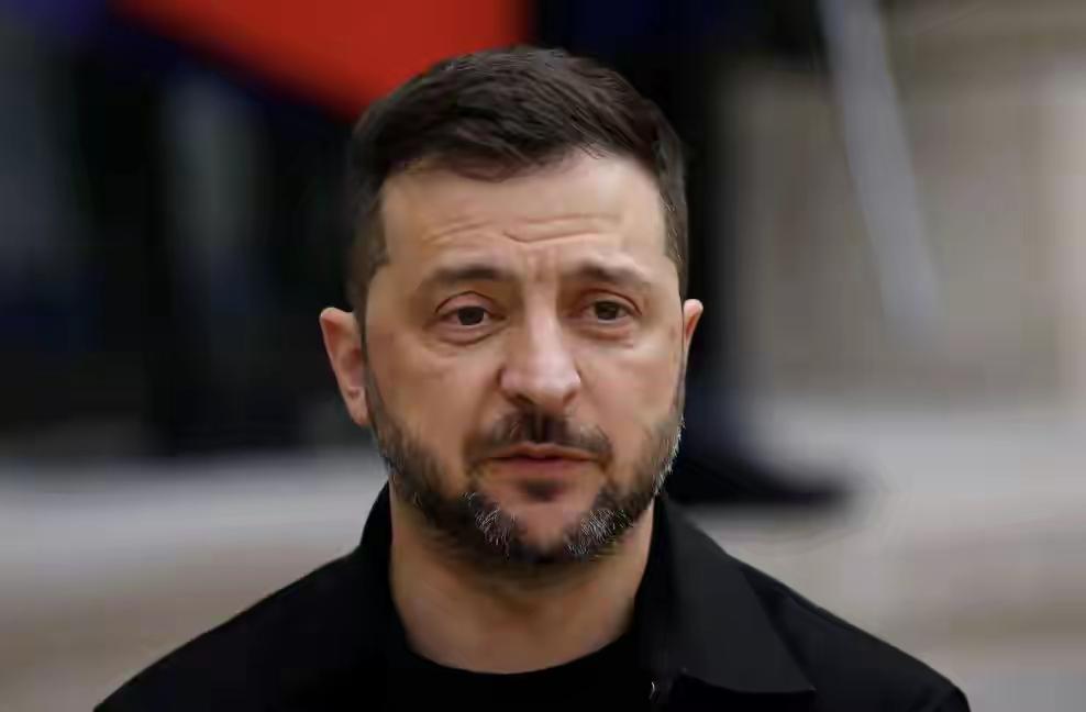 泽连斯基再次将和平希望独系于美国一身，称“不应寻找替代者”！这不慎道破了小国在大