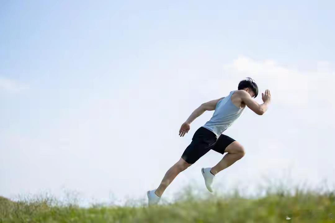 医生提醒跑马拉松或影响精子质量 长时间高强度耐力运动，会让身体持续处于高负荷状态