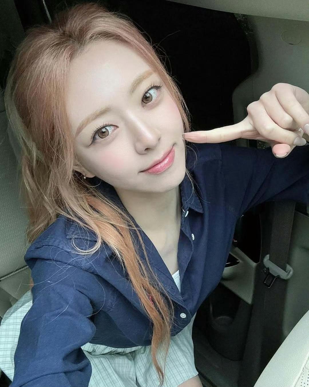 kpop自拍分享申有娜 ​​​
