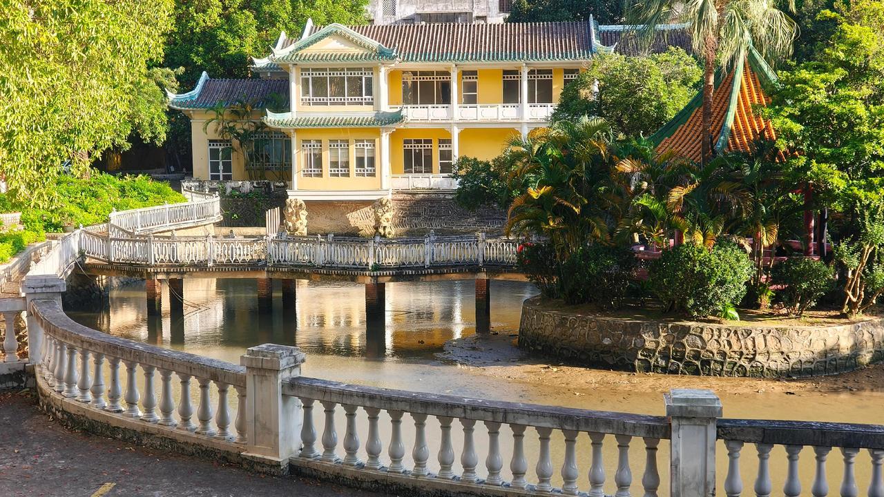 ▫️历史溯源：它原名叫「新会圭峰招待所」，壹号楼1958年建成，至今已经快70年