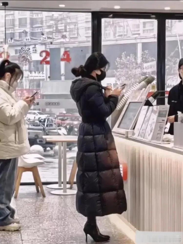 为什么有的女生，单看衣着就知道很漂亮？ ​​​