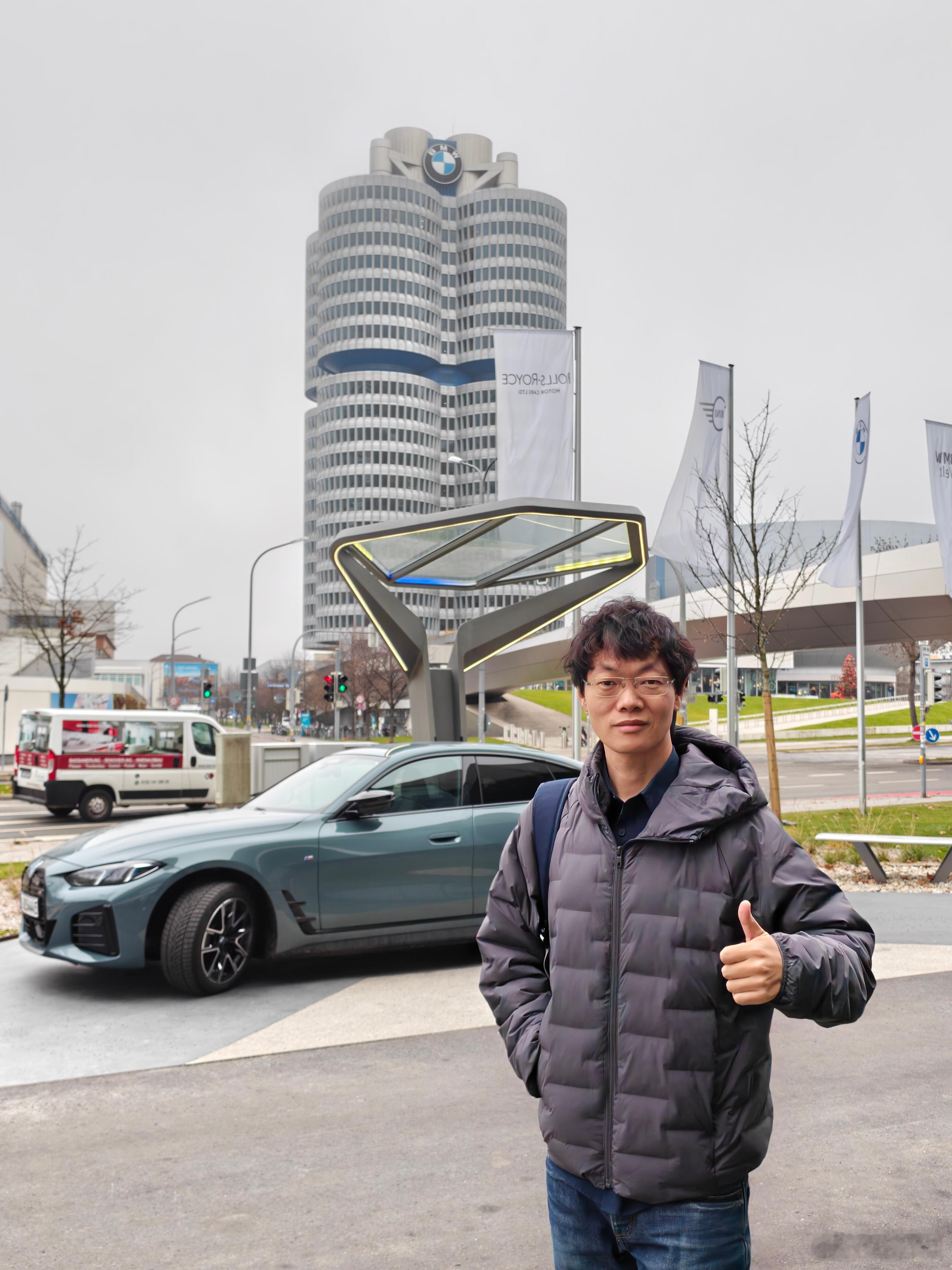 再回慕尼黑宝马总部，待会看看图6的全新iX3是怎么诞生的，我最感兴趣的还是图9的