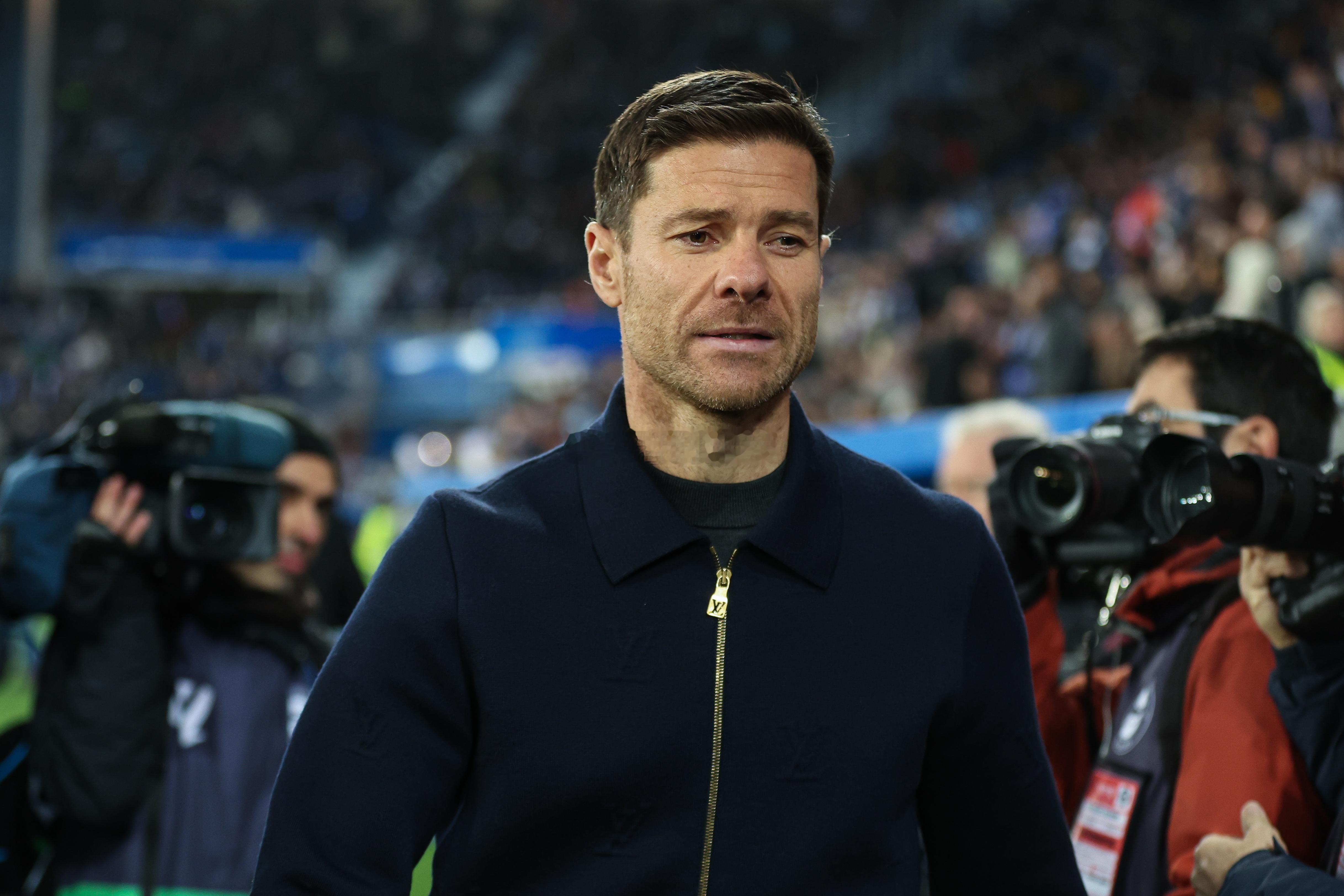 绿帽哥：曼城的候选中还有阿隆索，但取决于皇马红军斯洛特的情况 知名转会博主绿帽哥