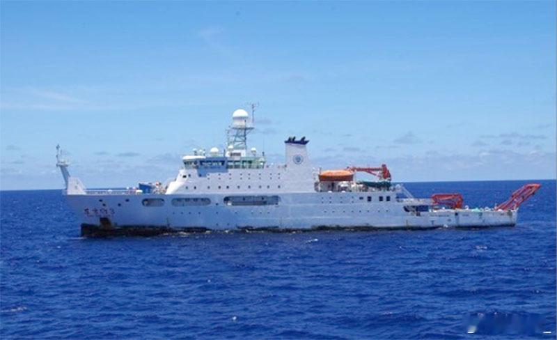 日本海保第十一管区称，3日上午11点15分左右，中国“东方红3”号海洋调查船在久
